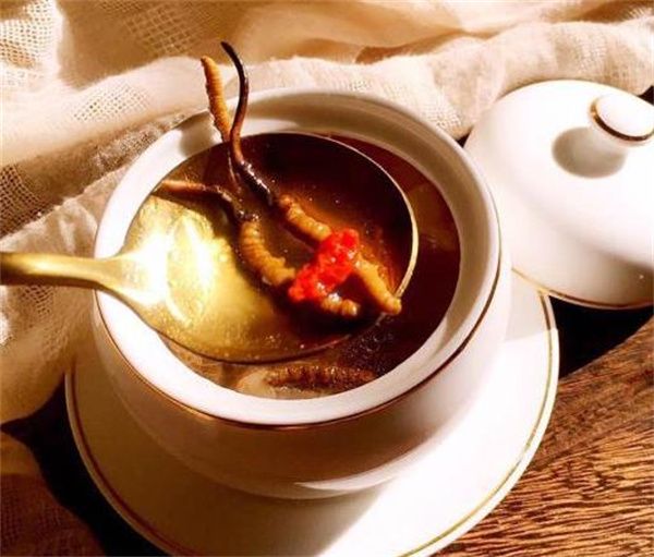 孕婦冬蟲(chóng)夏草怎么吃最好？孕婦食用冬蟲(chóng)夏草的3種方法