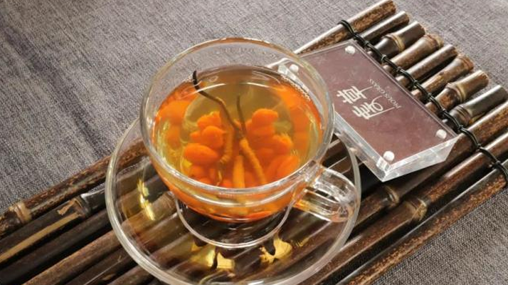 冬蟲(chóng)夏草泡水時(shí)間全解析：泡多久才最有效？